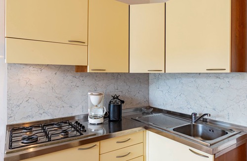 Garda Apartamento | Corte delle Rose by Interhome