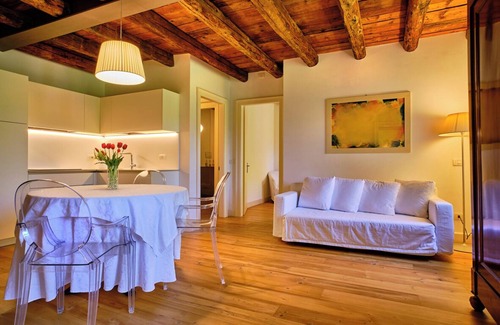 Sona Cabina | Corte Guastalla in the nature between Verona and Lake Garda