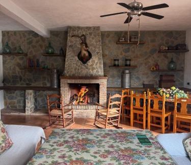 Monachil Chalet De Esquí | Cortijo Loma del Estanque