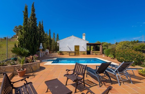 Nerja Cabaña | Cortijo con piscina privada con mucha privacidad y encanto
