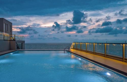 Kochchikade Hotel | Corundum Breeze Negombo