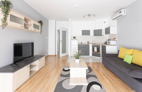Corvin negyed Apartamento | Corvin Plaza Apartments and Suites