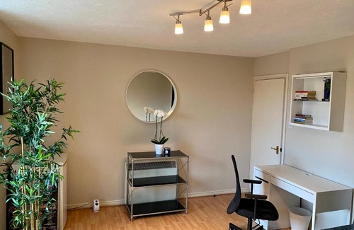 Loxford Apartamento | Cosey 1-bedroom condo