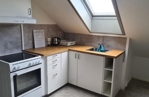 Stavanger Apartamento | Cosey 1 bedroom loft with free parking