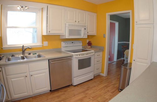 Iowa City Casa | Cosmic Nest Eastside Iowa City