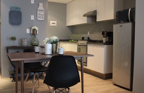 Santa Fe Apartamento | Cosmo Santa Fe es adecuado tanto para viajeros de negocios como de placer.