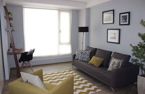 Santa Fe Apartamento | Cosmo Santa Fe es adecuado tanto para viajeros de negocios como de placer.