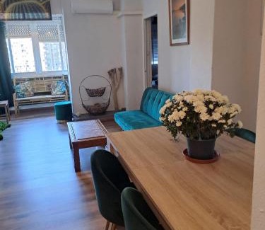 Numancia Apartamento | Cosmopolita Madrid zona Céntrica