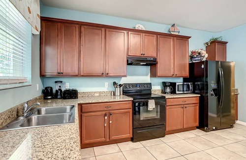 Crystal Cove Casa | ¡¡¡Económico!!! 8BR / 5BA pool home, Near Disney, SeaWorld, Convention Center