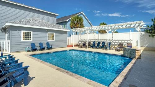 Port Aransas Casa | Costa Bahia Condos Sleeps 26 Pool Short Beach Stroll