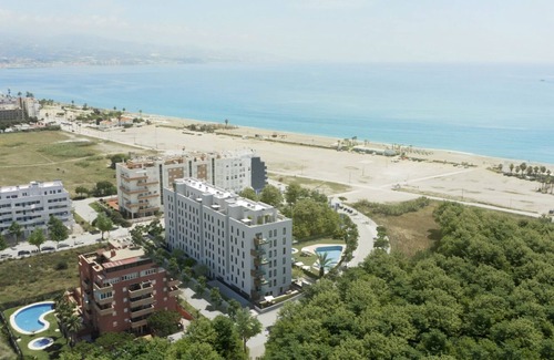 Torre del Mar Apartamento | Costa del Sol Beachfront Apartment in EL BALCONCITO