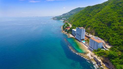 South Shore Hotel Area Hotel | Costa Sur Resort, Classico Collection by Sonesta