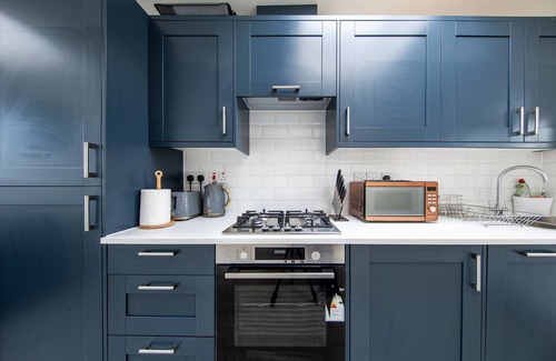 Balham Apartamento | Cosy 1 bed flat Zone 2 Metro station close to central London with free Parking.