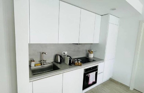 Cessange Apartamento | Cosy 1 bedroom in City Center w Terrace