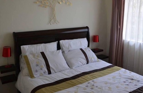Maseru Cabaña | Cosy 2-Bed House in Maseru for perfect calm and re