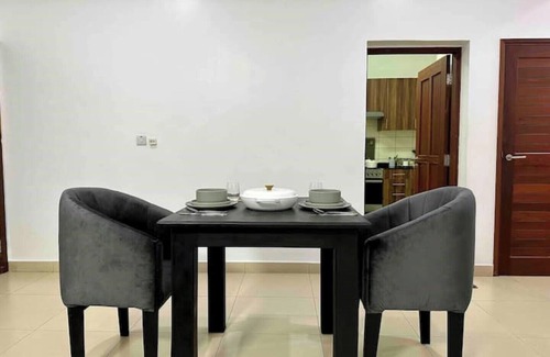 Mwananyamala Apartamento | Cosy 2-Bedroom at Victoria Place