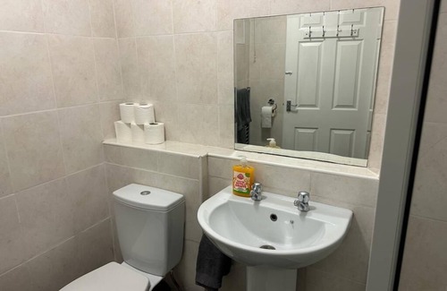 Dudden Hill Apartamento | Cosy 2 bedroom apartment in North West London, garden, late check in