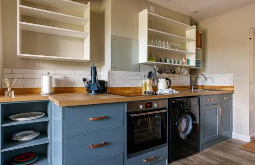 Tanygrisiau Casa | Cosy, 2-bedroom Snowdonia cottage mountain retreat