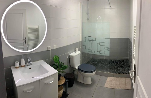 Macon Apartamento | Cosy 2-room apartment Mattress 5*/Flat screen Qled