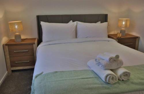 Henderson Casa | Cosy 2BR House in Awaroa Road