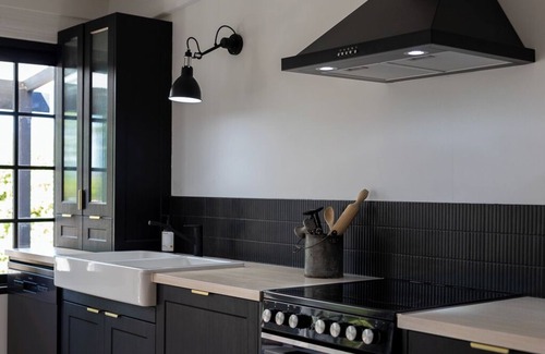 Perth Casa | Cosy 3-Bedroom Escape with Outdoor Bliss
