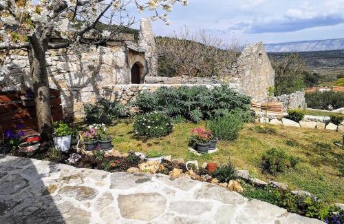 Dol Apartamento | Cosy 4bedrooms Holiday House Ruška - Dol