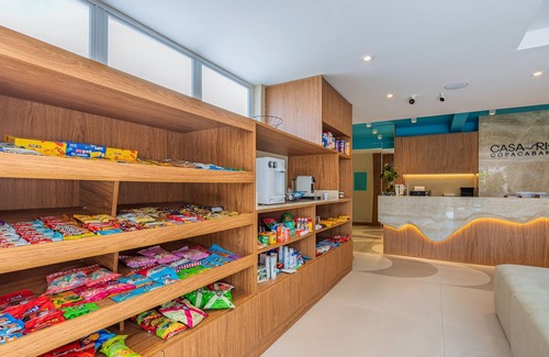 Leme Apartamento | Cosy a few steps from Copacabana Beach | Q24