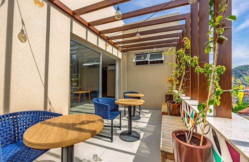 Leme Apartamento | Cosy a few steps from Copacabana Beach | Q24