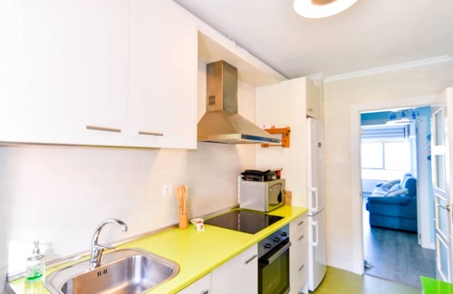Suances Apartamento | Coqueto y cómodo apartamento con piscina y padel