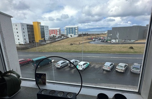 Laekir Apartamento | Cosy and family friendly apartment in Reykjavik, Great location !