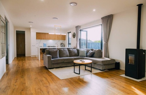 Blenheim Casa | Cosy and Modern spacious home