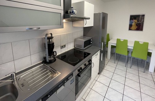 Adenau Apartamento | Hermoso apartamento para 5 personas con WIFI, TV, mascotas permitida y aparcamiento