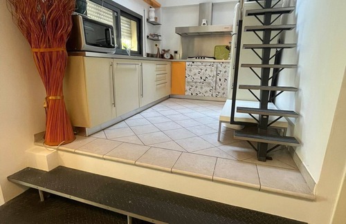 Bellaria Monte Apartamento | Precioso apartamento para 4 personas con WIFI, A/C, TV y aparcamiento, cerca de Rímini