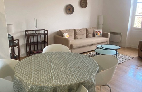 Sainte-Foy-la-Grande Apartamento | Cosy apartment in the bastide