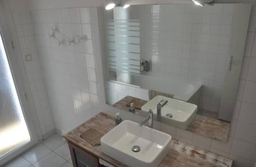 Villeneuve-d'Olmes Apartamento | Cosy apartment at the foot of the mountains
