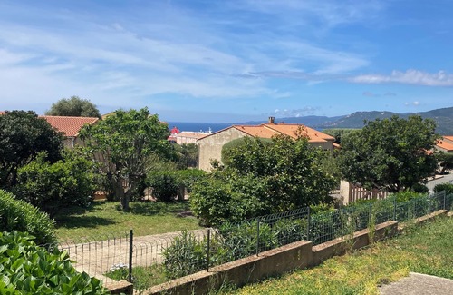 Propriano Apartamento | Cosy apartment, 10 minutes' walk from Propriano center and beach