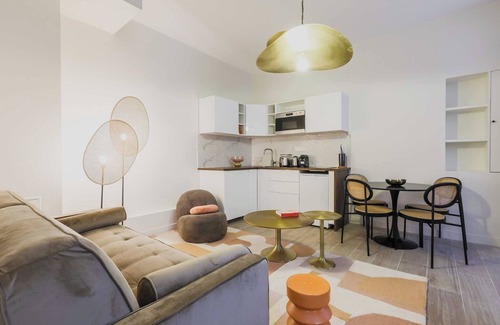 Saint-Cloud Apartamento | Acogedor apartamento de 1 dormitorio y 2 baños en Saint Cloud