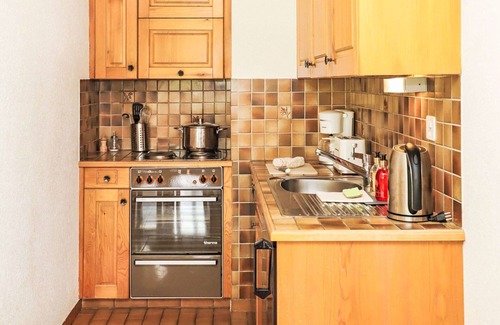 Noveli Apartamento | Precioso apartamento para 4 personas con WIFI, TV, balcón, mascotas permitida y aparcamiento