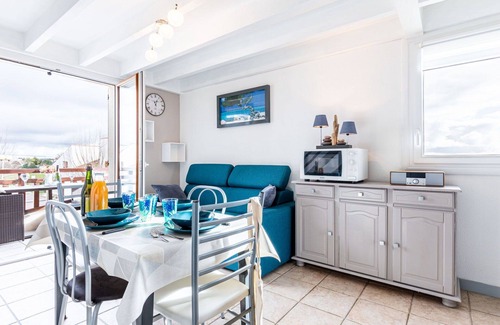 Saint-Palais-sur-Mer Apartamento | Hermoso apartamento para 4 personas con piscina, WIFI, TV, balcón y aparcamiento