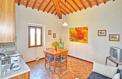 San Gimignano Apartamento | Hermoso apartamento con A/C, piscina, WIFI, TV, patio, vista panorámica y aparcamiento