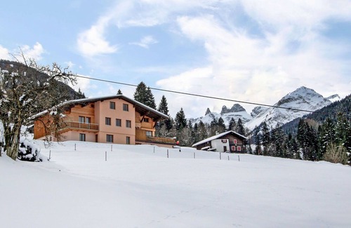 Gauertal Apartamento | Hermoso apartamento para 2 personas con patio, vista panorámica y aparcamiento