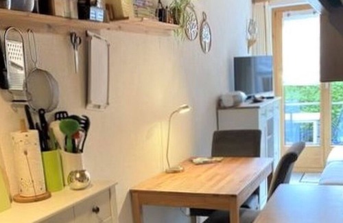 Engadin Scoul Apartamento | Cosy apartment for 2 people with WIFI, TV, balcony and parking