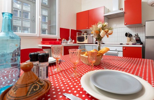 Intra Muros Apartamento | Acogedor apartamento para 3 personas con WIFI, TV, terraza y aparcamiento