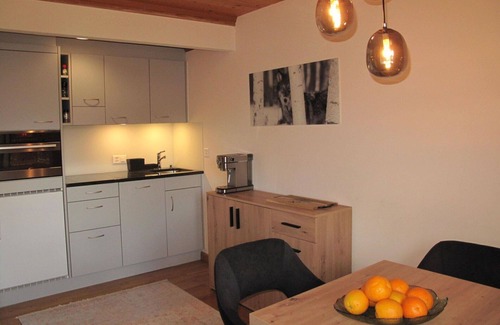Schoenried Apartamento | Hermoso apartamento para 3 personas con WIFI y mascotas permitida