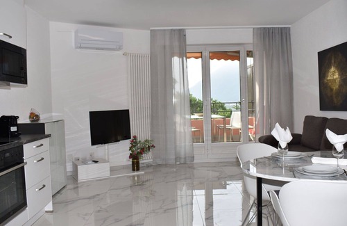 Bigogno Apartamento | Acogedor apartamento con piscina, WIFI, A/C, TV, balcón, vista panorámica y aparcamiento