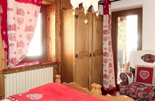 Paquier Apartamento | Cosy apartment for 4 guests with WIFI, TV, balcony, pets allowed and parking