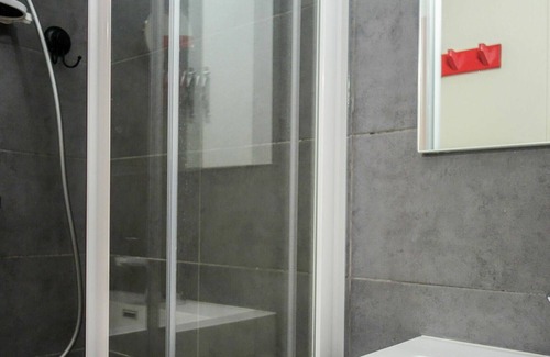 Pontaillac Apartamento | Cosy apartment for 4 people with WIFI, TV, balcony, pets allowed and parking