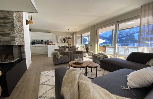 Adelboden Apartamento | Precioso apartamento para 6 personas con WIFI, TV y balcón