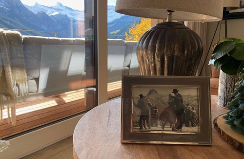 Adelboden Apartamento | Precioso apartamento para 6 personas con WIFI, TV y balcón