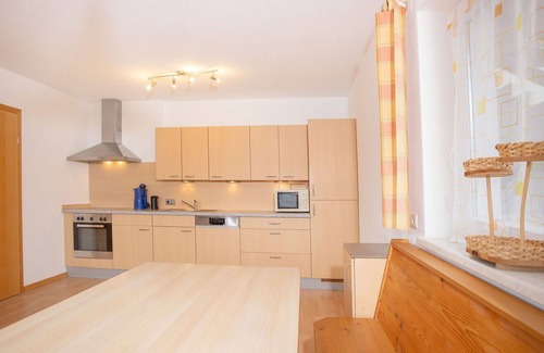 Hainzenberg Apartamento | Acogedor apartamento para 4 personas con WIFI, TV y aparcamiento